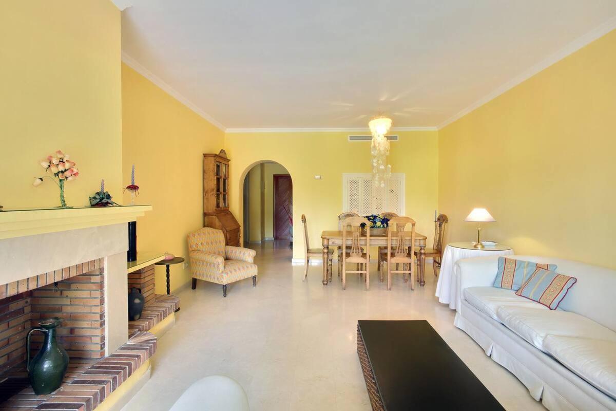 Apartamento Entre Marbella Y 에스테포나 외부 사진